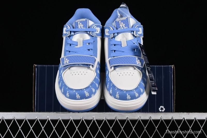 MLB NY Yankees Chunky Liner Lightweight Platform Sneakers with 6cm Height Increase - 3ASXLM13N07CBL