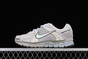 Nike Zoom Vomero 5 SP Retro Classic Casual Running Shoes with EVA Midsole - FZ3653-104