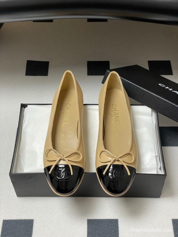 2025 Women Chanel Beige Black Leather Ballet Flat Bow