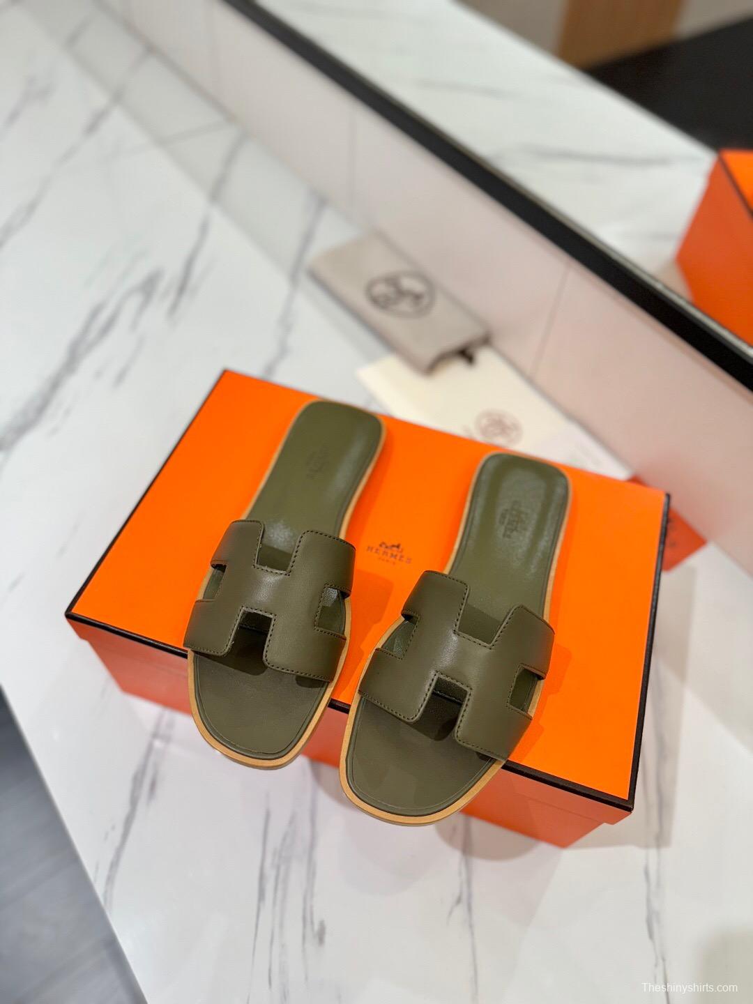 2025 Women Hermès Olive Leather Slippers