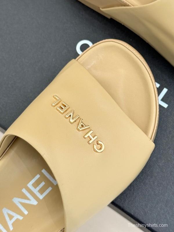 2025 Women Chanel Beige Leather Slippers