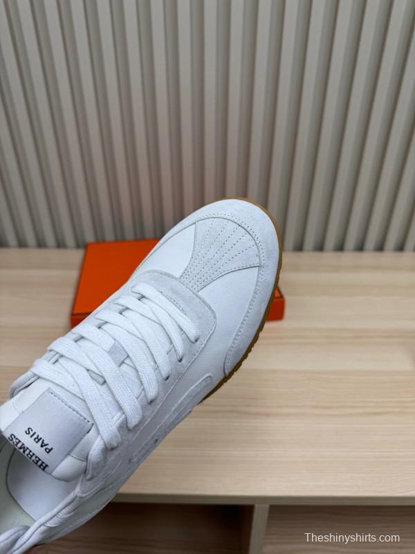 2025 Unisex Hermès White Suede Down Fabric Sneakers KFY00300