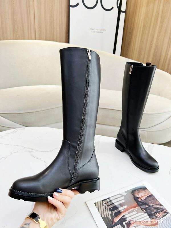 2024 Women Louis Vuitton Black Leather Boots MJ00420