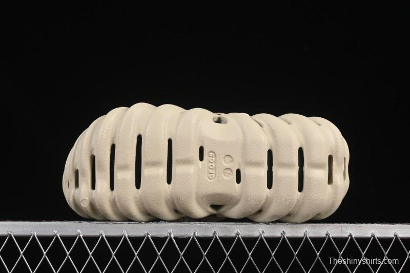 Crocs Bobs Flat Heel Closed Toe Slip-On Beach Clog Sandals