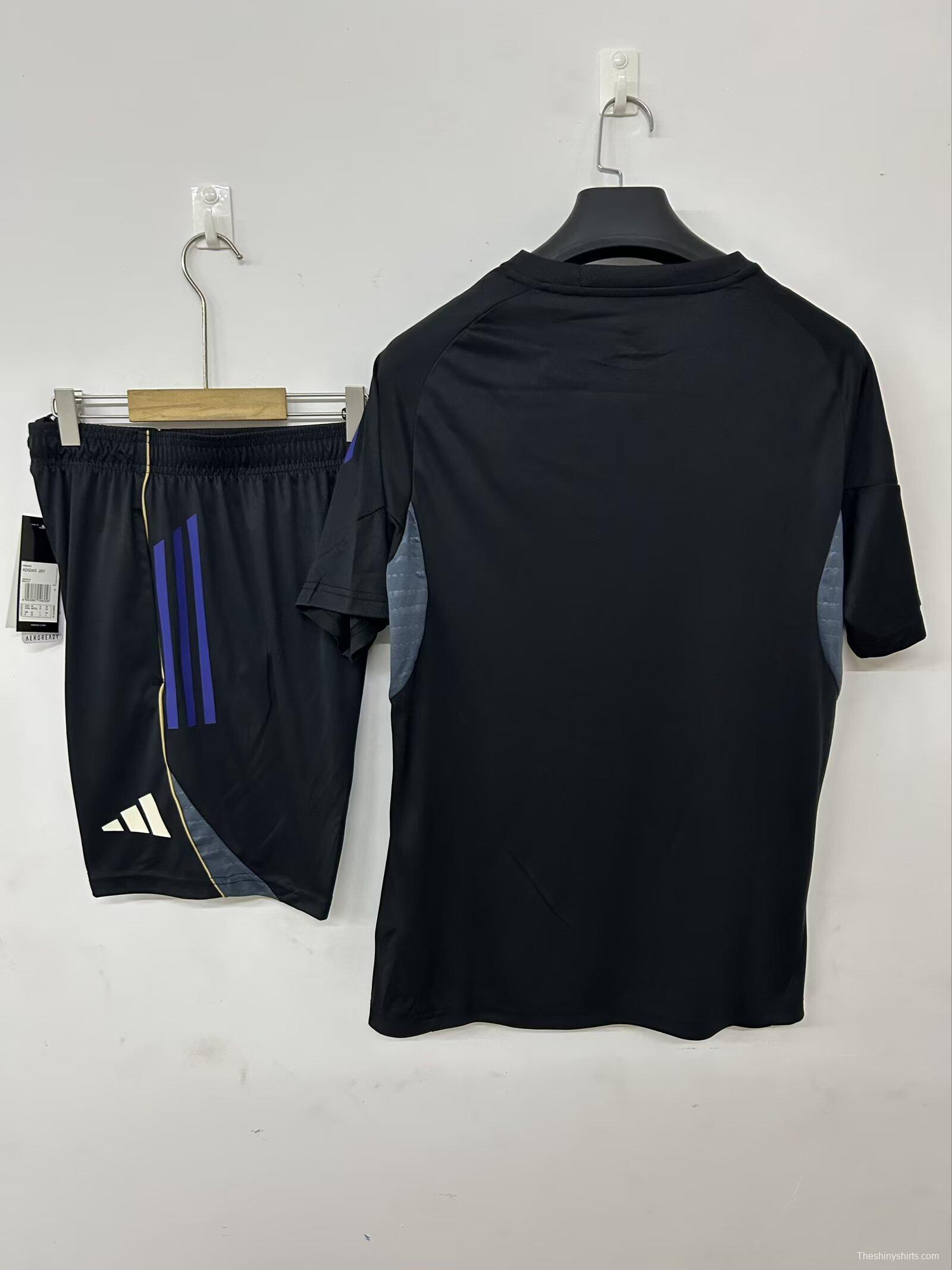 25/26 Lyon Training Jersey Black+ Shorts