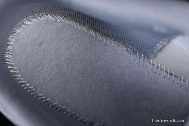 Nike Air Max Plus Retro Running Shoes with Air Cushion Technology - 852630-021