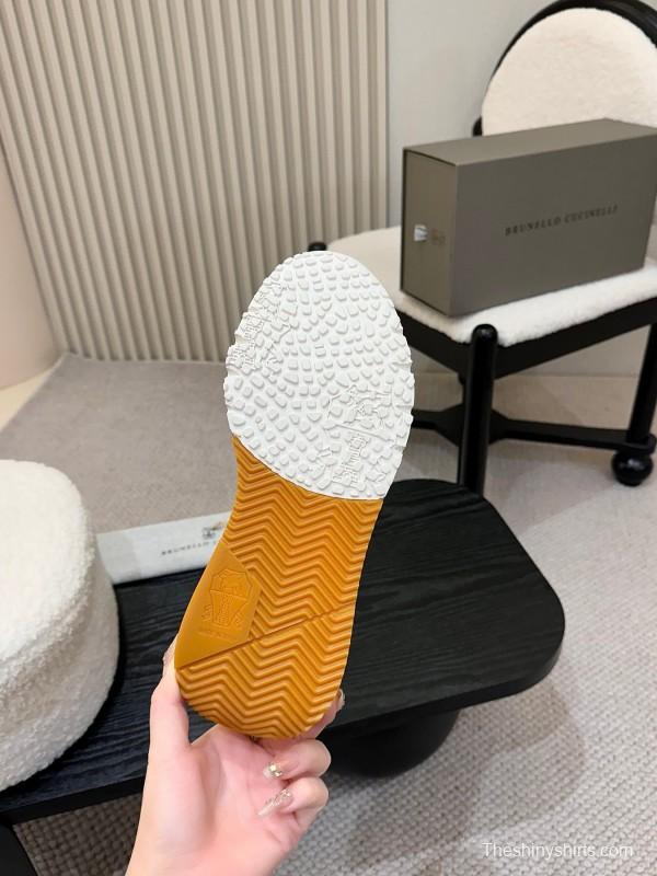 Brunello Cucinelli Casual Sneakers with Seasonal Colors and Leather Lining - KFY00320