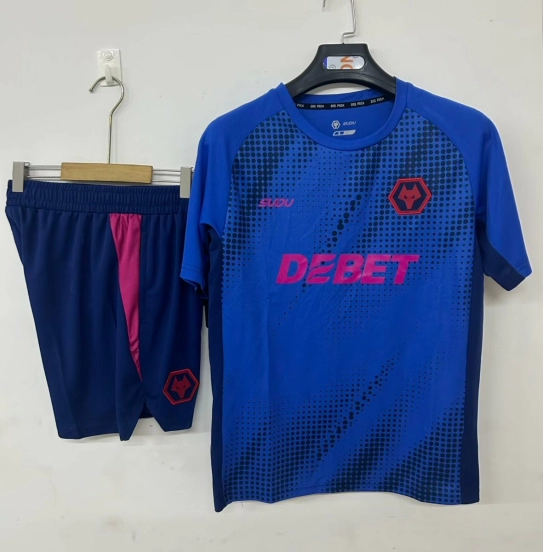 25/26 Wolverhampton Wanderers Training Jersey Blue+ Shorts